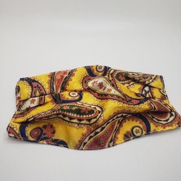 Gold Paisley satin face mask - Picture 3 of 3